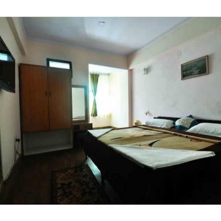 Anamika Hotel Nainital Exterior photo